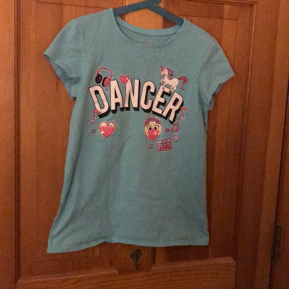 Girls Children’s Place t-shirt